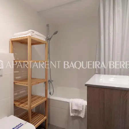 Apartarent 1500 - Maladeta Apartment Naut Aran